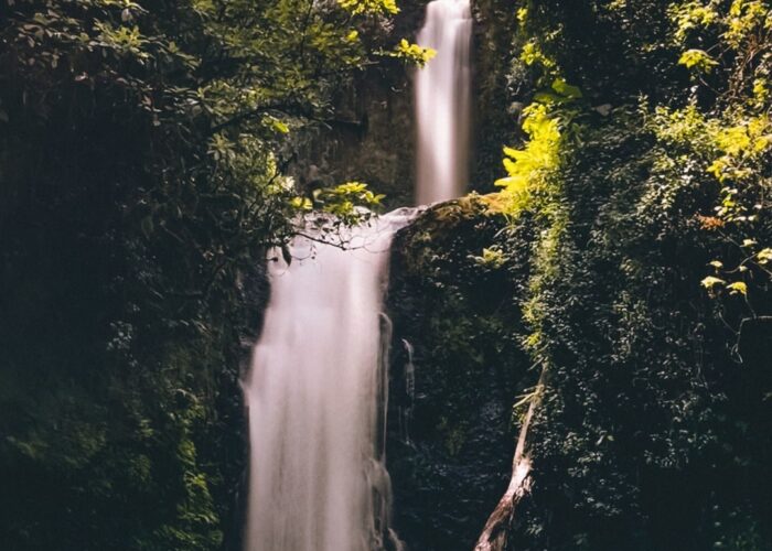 Kimakia Waterfalls Hike