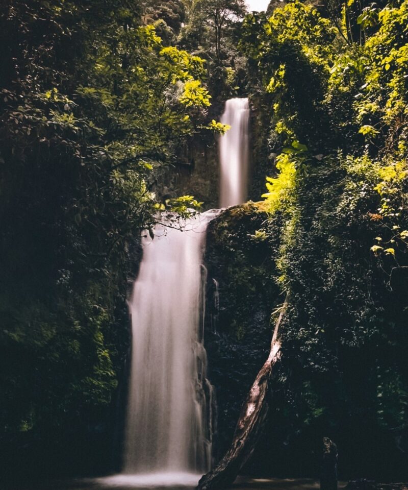 Kimakia Waterfalls Hike