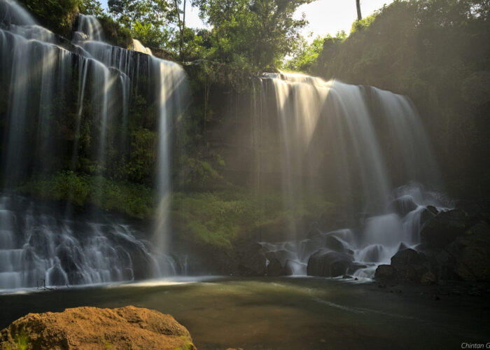 Thiririka waterfalls hike